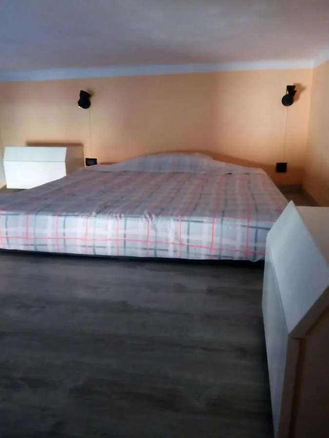 Bologna Guest House Hostel